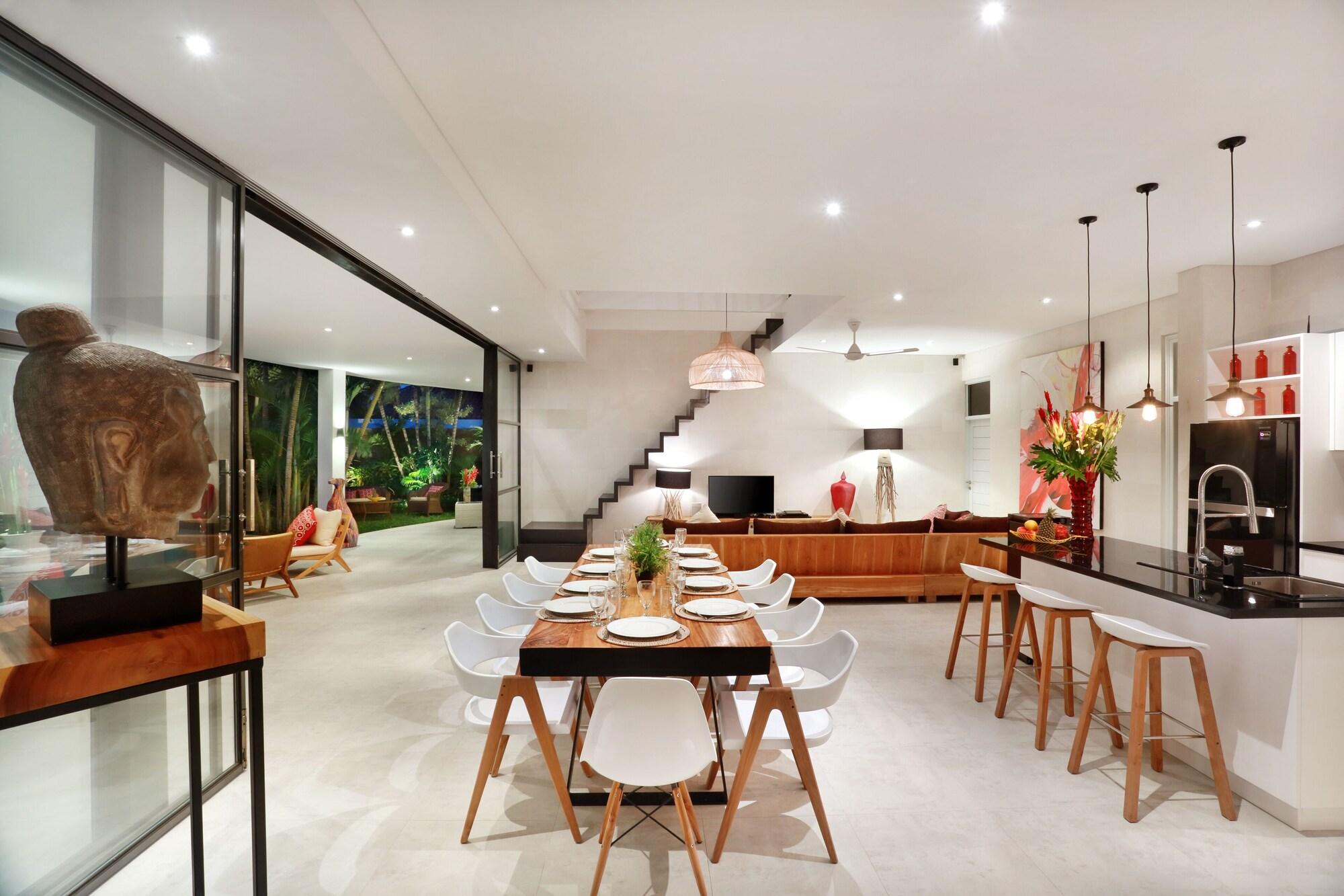 Seminyak White Design Villa Exterior photo