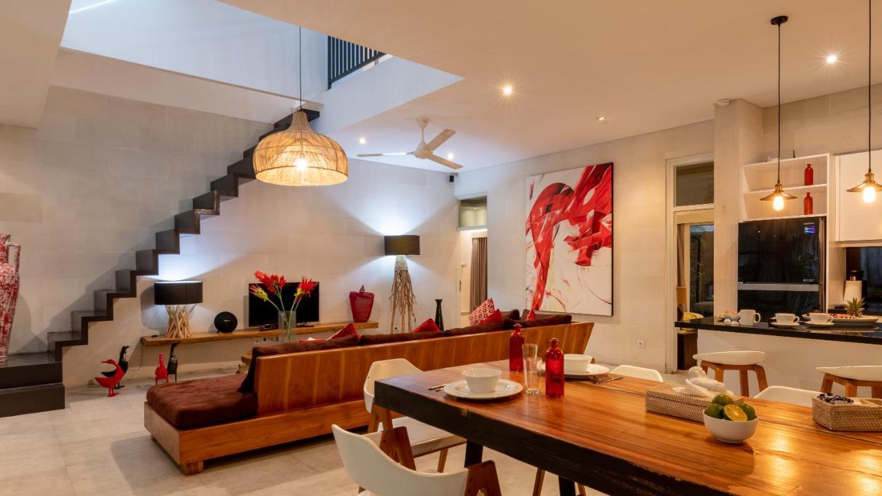 Seminyak White Design Villa Exterior photo